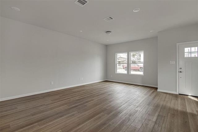 1136 E Broadway Avenue - Photo 1