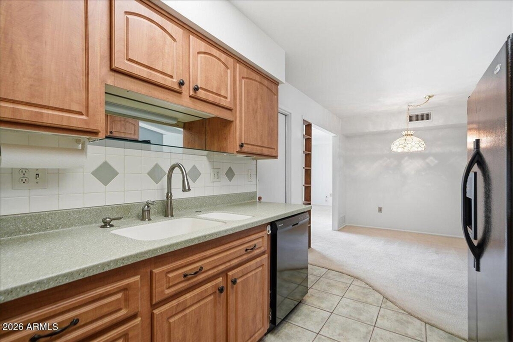 9907 W Cedar Drive - Photo 5