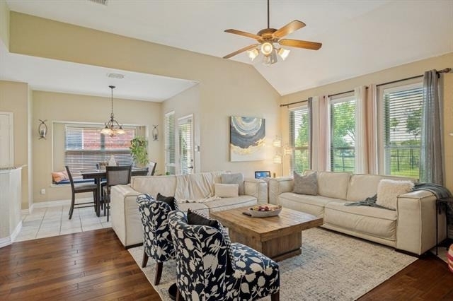 10017 Links Fairway Drive - Photo 5
