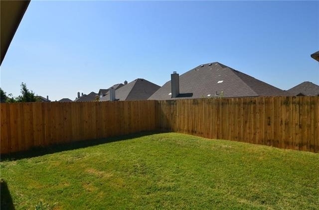 913 Fleming Street - Photo 15