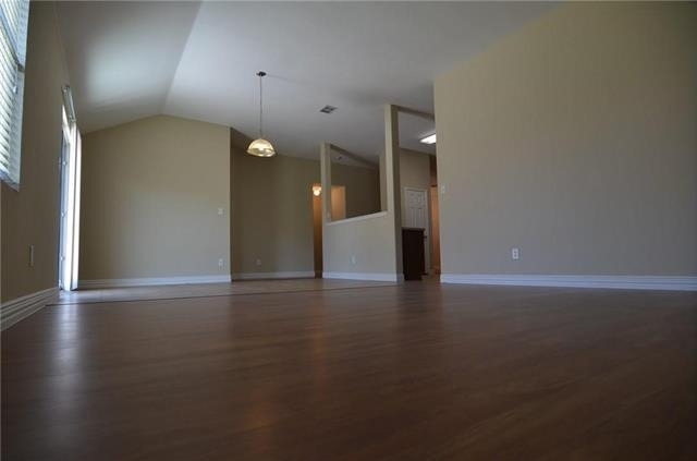 913 Fleming Street - Photo 7