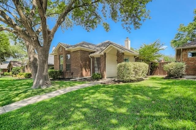 627 Meadowbrook Street - Photo 1