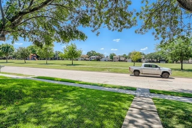 627 Meadowbrook Street - Photo 25