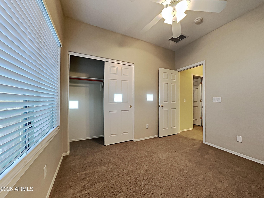 17573 W Lundberg Street - Photo 14