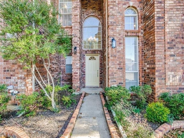 696 Allen Road - Photo 2