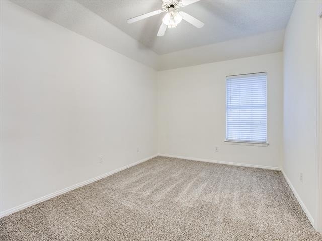 696 Allen Road - Photo 23