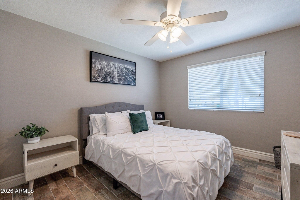 2033 E Harvard Drive - Photo 13