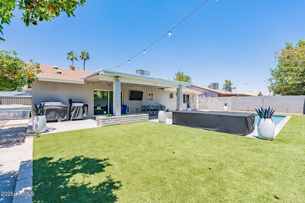 2033 E Harvard Drive - Photo 25