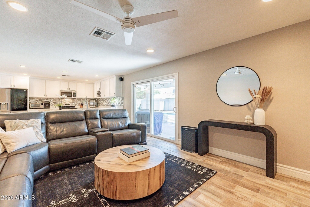 2033 E Harvard Drive - Photo 12