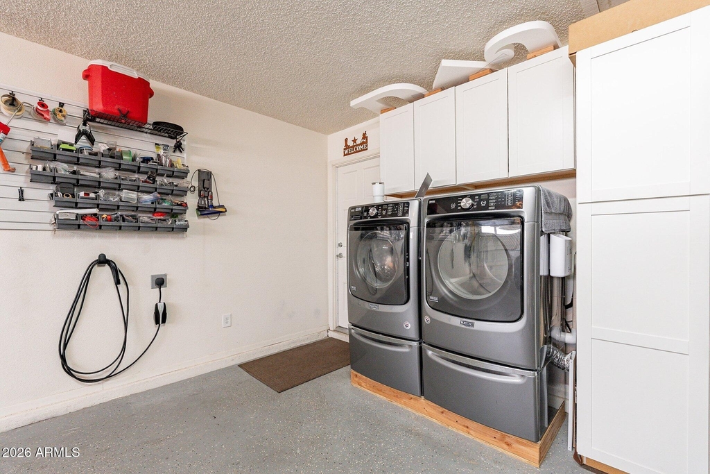2033 E Harvard Drive - Photo 29