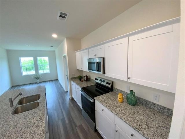 8248 Muscovy Drive - Photo 3