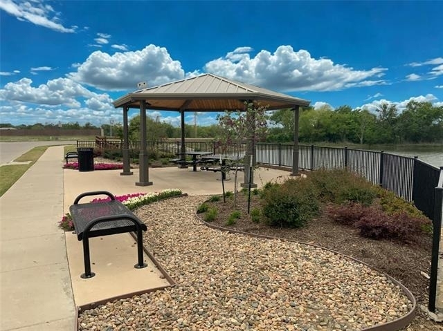 8248 Muscovy Drive - Photo 22