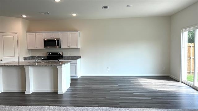 702 Camden Drive - Photo 8