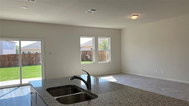 702 Camden Drive - Photo 4