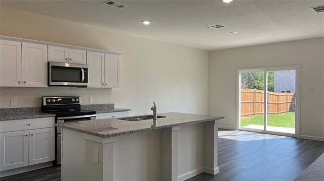 702 Camden Drive - Photo 9