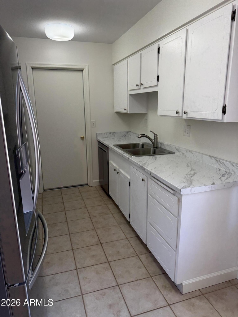 10833 W Santa Fe Drive - Photo 6