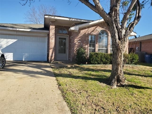 9290 Crimnson Court - Photo 3