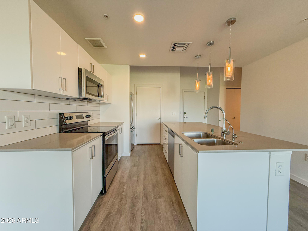1130 N 2nd Street - Photo 2