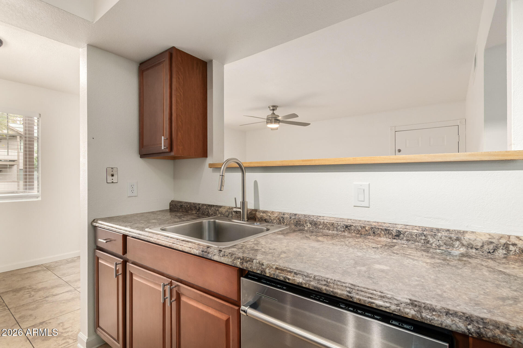 616 S Hardy Drive - Photo 8