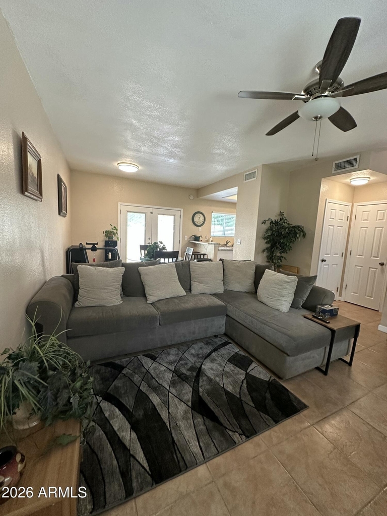 2941 N Oregon Street - Photo 3