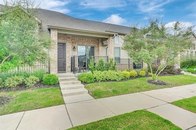 2717 Garden Gate Lane - Photo 1
