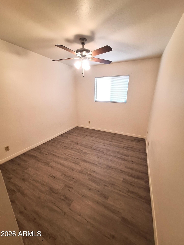 36 W Pasadena Avenue - Photo 9