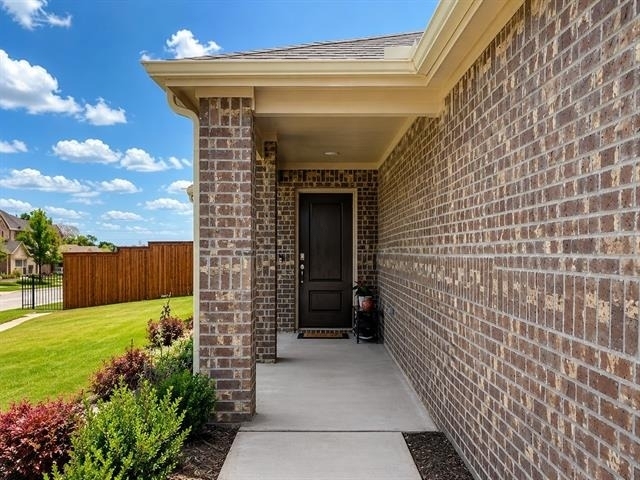 7532 Continental Drive - Photo 1