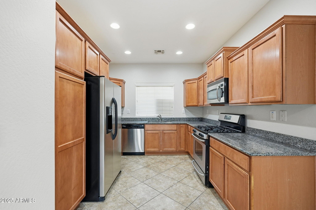 3640 W Muirfield Court - Photo 8
