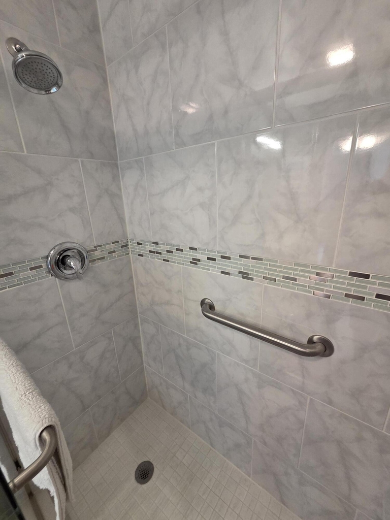 1225 Carlton Court - Photo 6