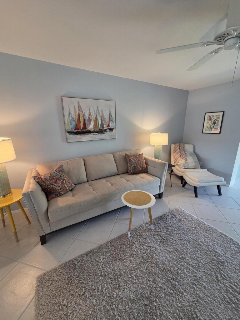 1225 Carlton Court - Photo 8