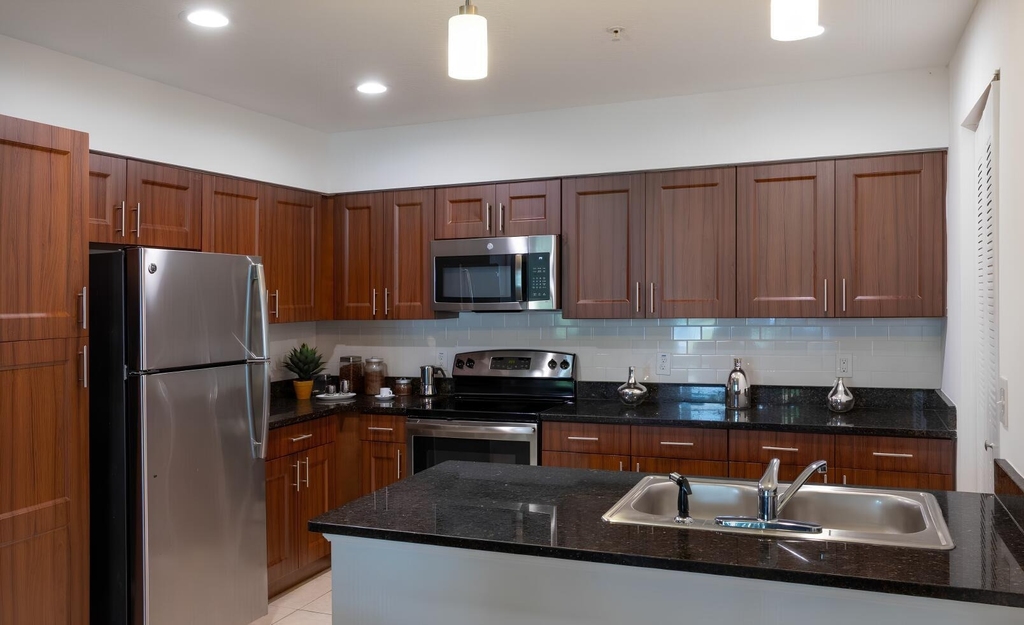 1517 Cameron Samuel Lane - Photo 1
