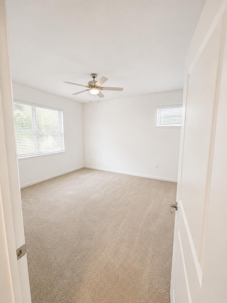 1517 Cameron Samuel Lane - Photo 16