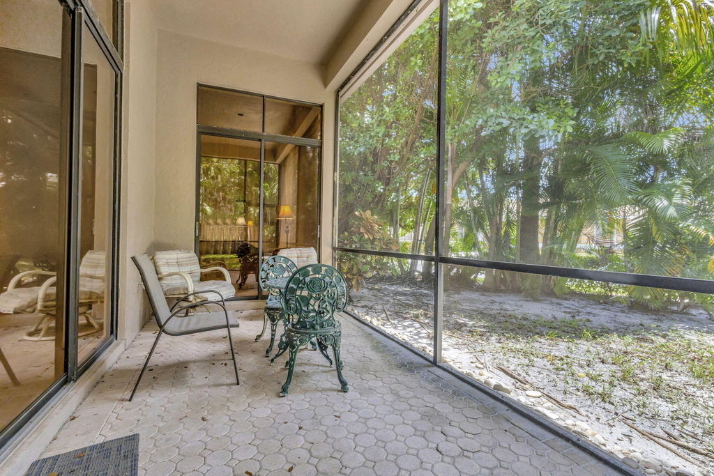4528 Barclay Fair Way - Photo 22