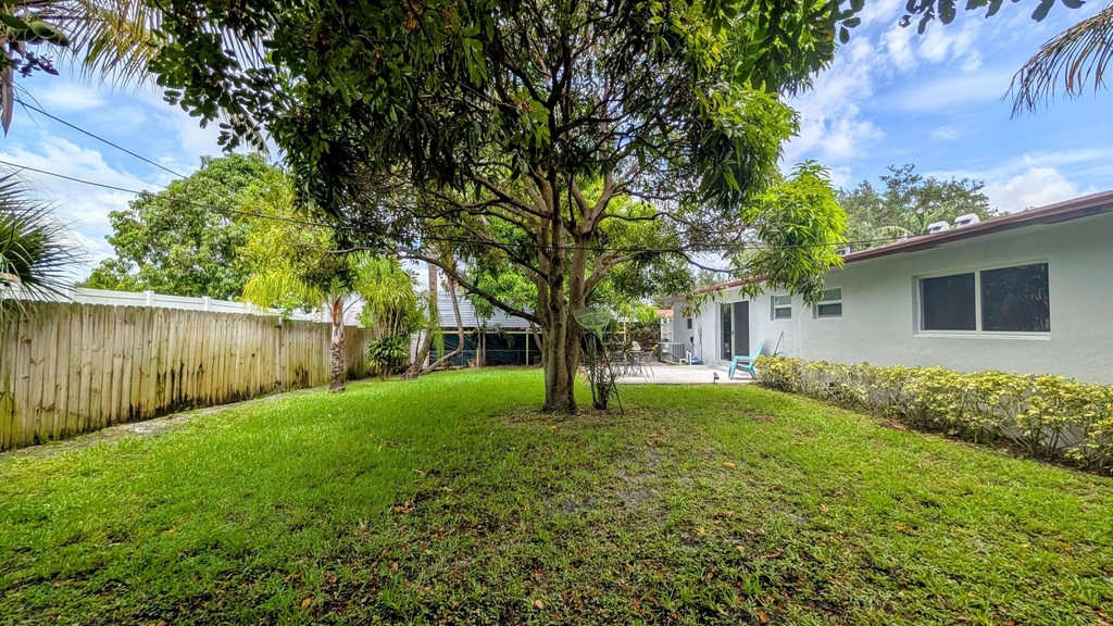 1719 15th Avenue N - Photo 40