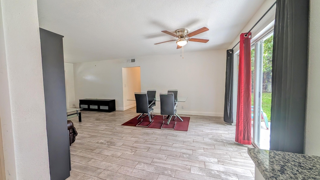 1719 15th Avenue N - Photo 15