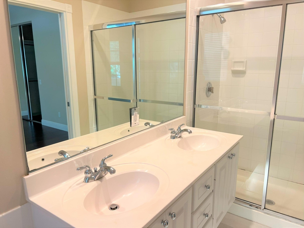 3368 Greenway Drive - Photo 16