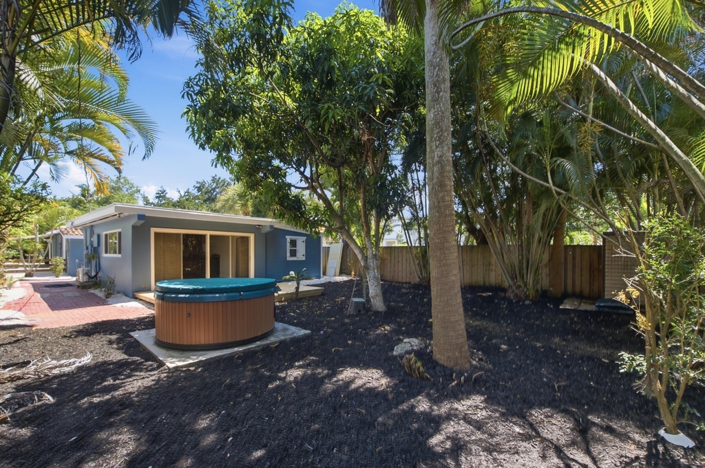 854 Sw 11th Street - Photo 19