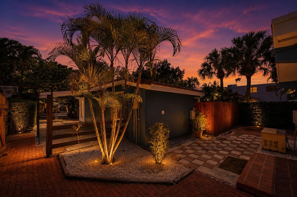 854 Sw 11th Street - Photo 3