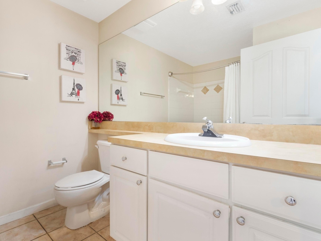 9309 Myrtlewood Circle W - Photo 13