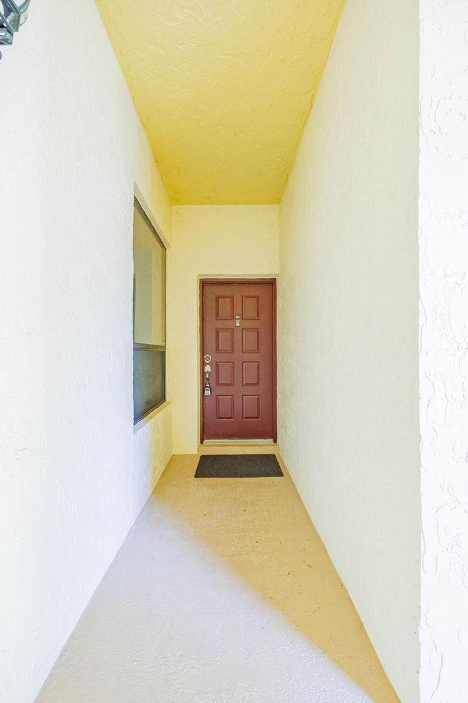 7520 La Paz Boulevard - Photo 9
