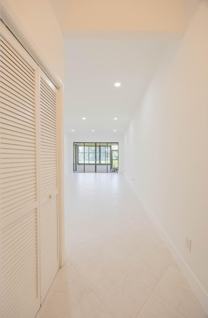 7520 La Paz Boulevard - Photo 10