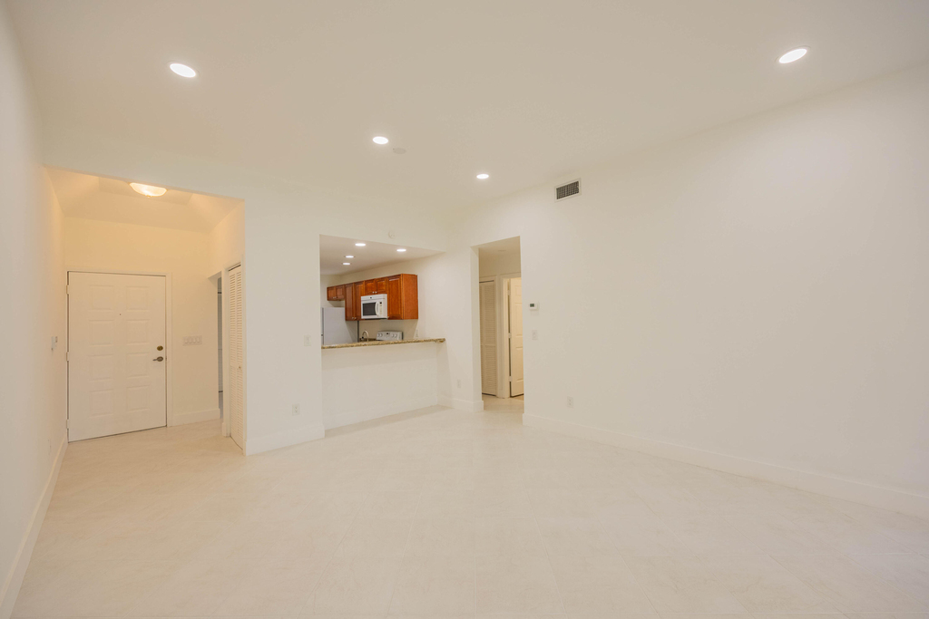 7520 La Paz Boulevard - Photo 17