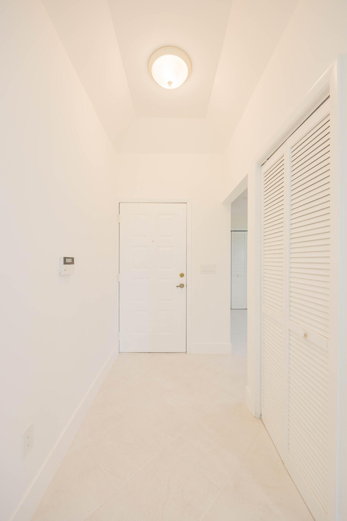 7520 La Paz Boulevard - Photo 11