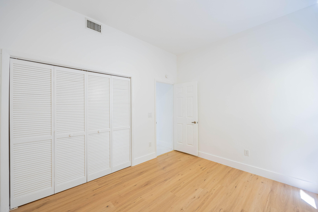 7520 La Paz Boulevard - Photo 32