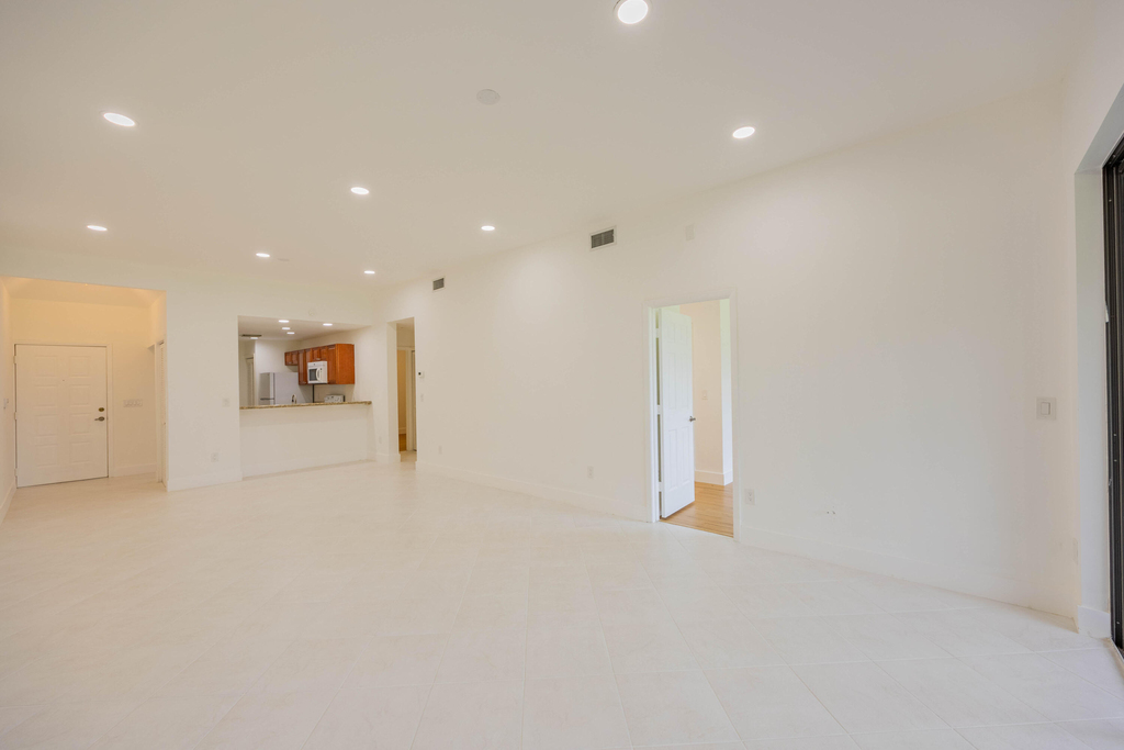 7520 La Paz Boulevard - Photo 19