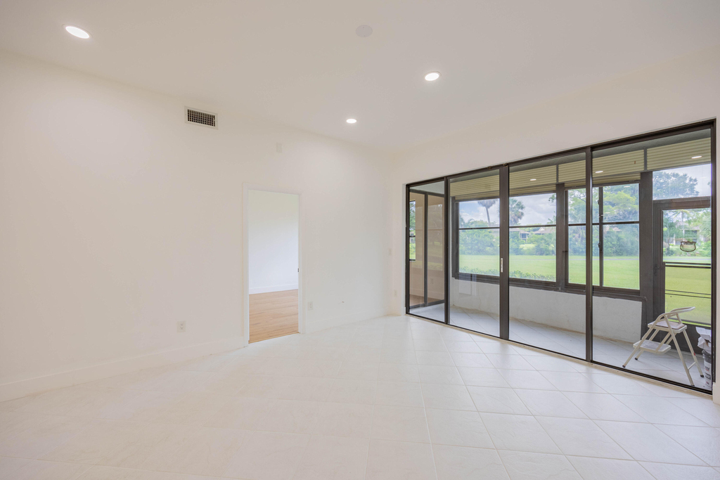 7520 La Paz Boulevard - Photo 18