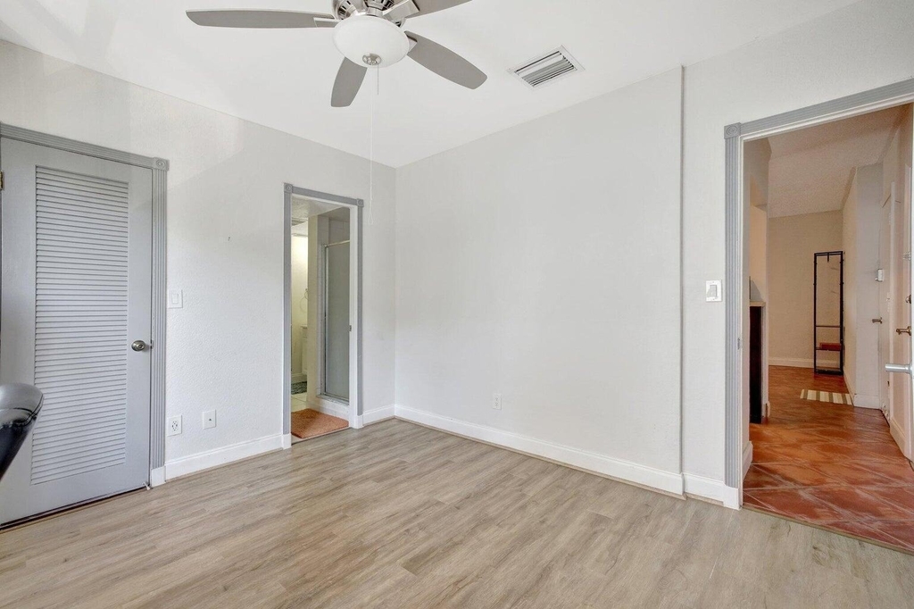 2400 Ne 33rd Avenue - Photo 23