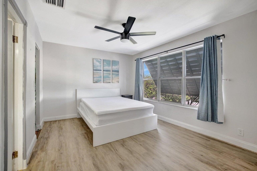 2400 Ne 33rd Avenue - Photo 16