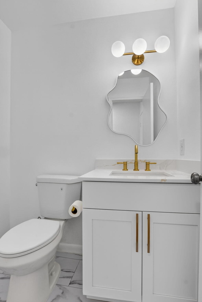 298 Sw 6th Street - Photo 5