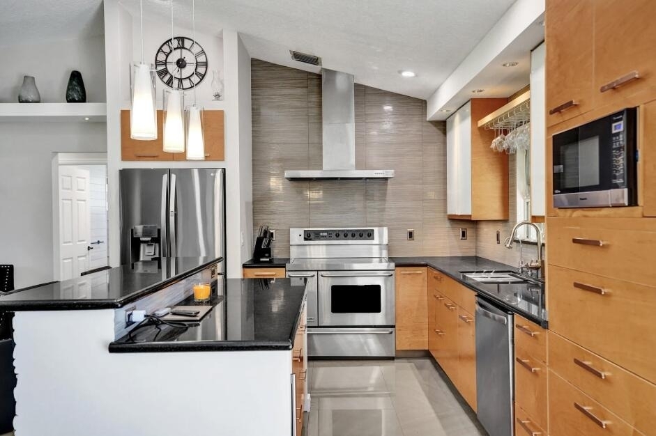 14648 88th Place N - Photo 10